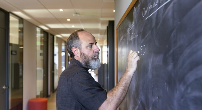 Investigador UC liderará el simposio de lógica y ciencias de la computación más importante del mundo